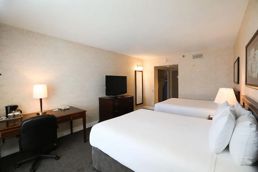 Atrium Hotel Vancouver